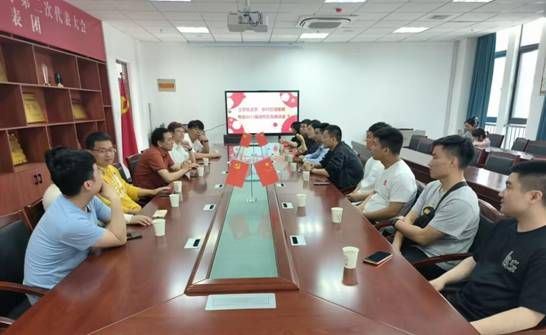 21A9UDNUT6{(G`XEYX~TAAO_tmb